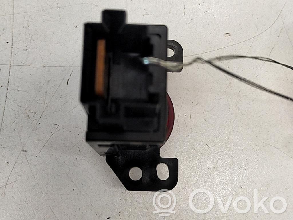 Mitsubishi Colt Hazard light switch 