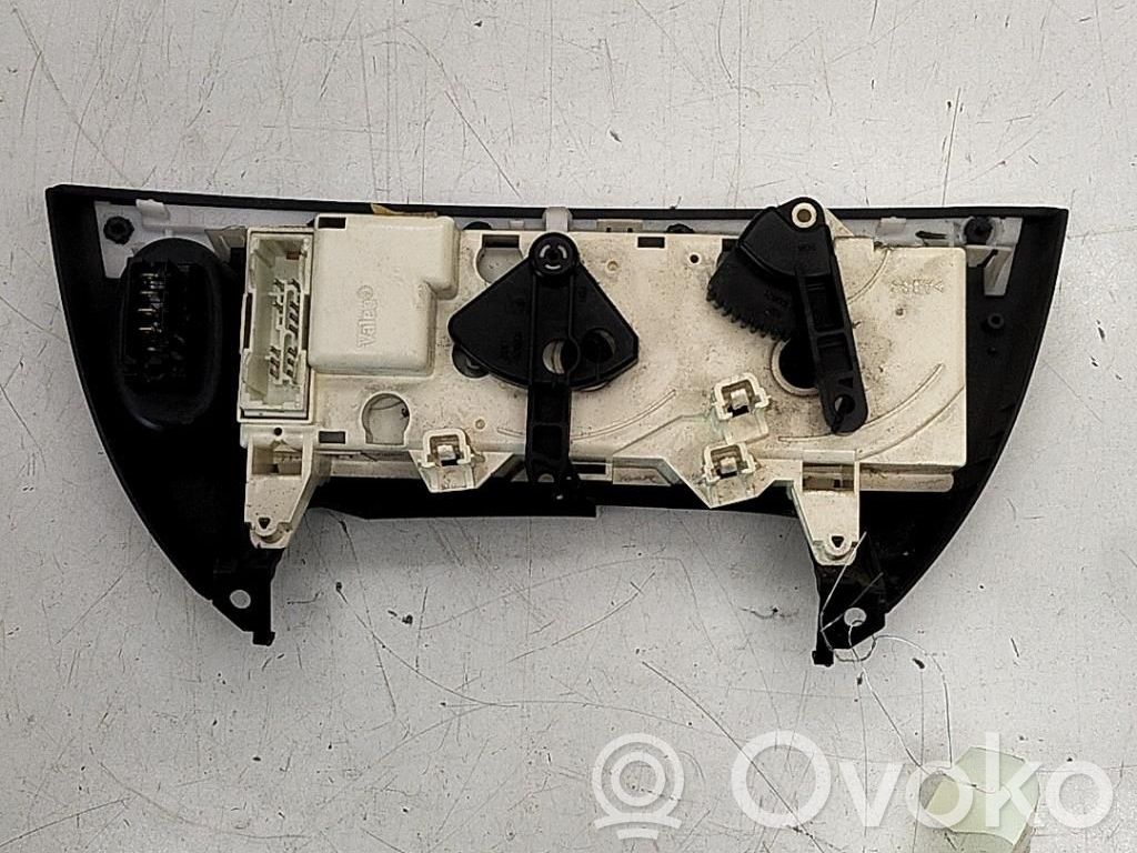 Renault Megane I Climate control unit 