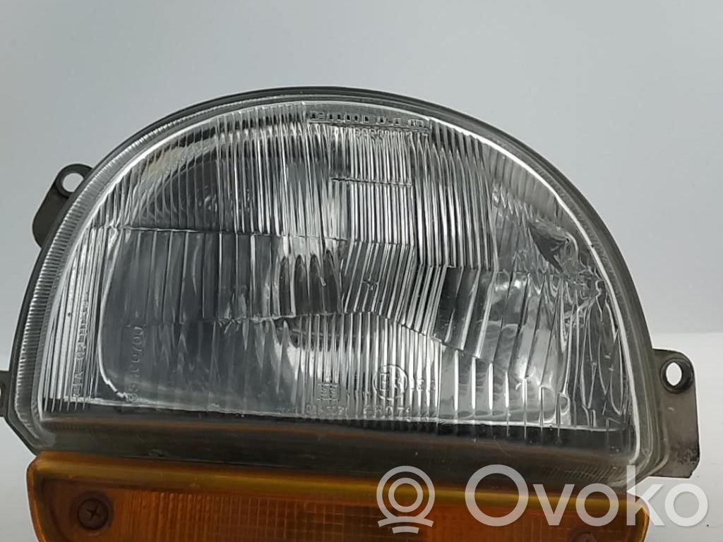 Renault Twingo I Scheinwerfer 