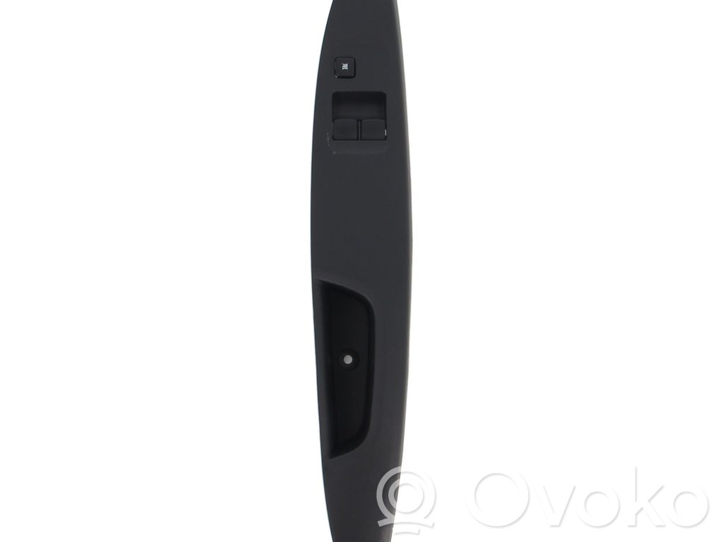Mitsubishi Space Star Electric window control switch 