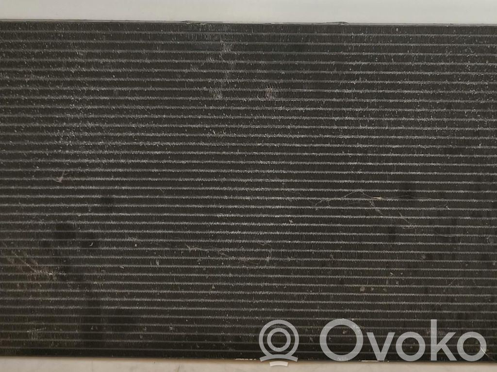 Chrysler Voyager Jäähdyttimen lauhdutin (A/C) 