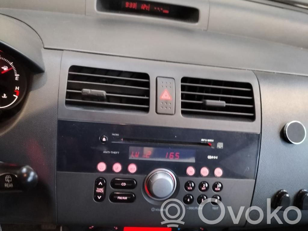 Suzuki SX4 Hazard light switch 