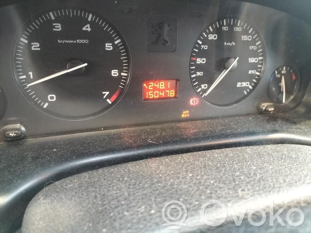Peugeot 406 Engine 