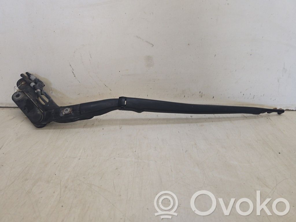 BMW 7 E65 E66 Wischerarm vorne 