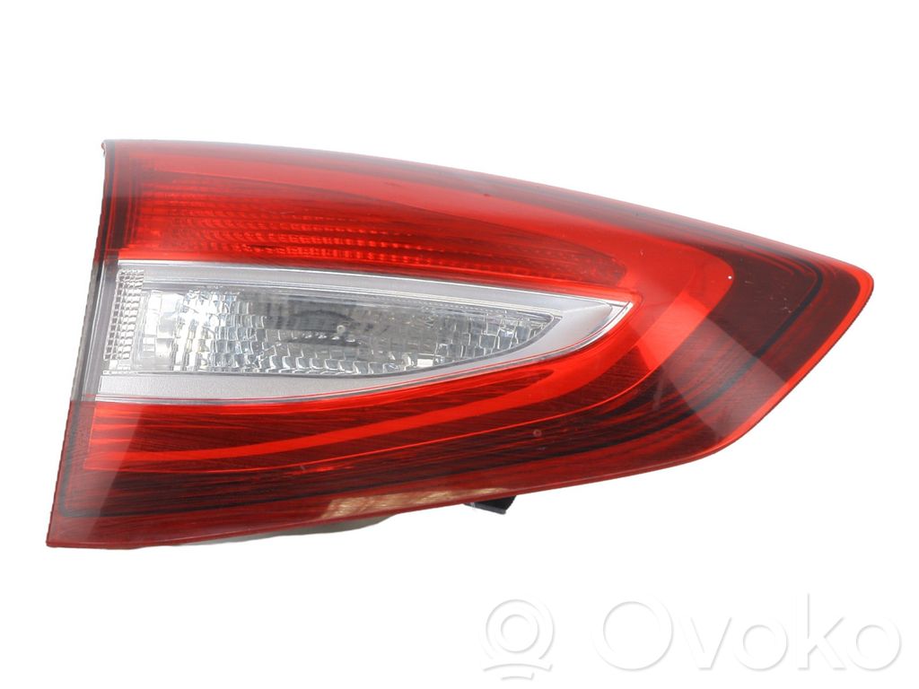Ford C-MAX II Takaluukun takavalot 