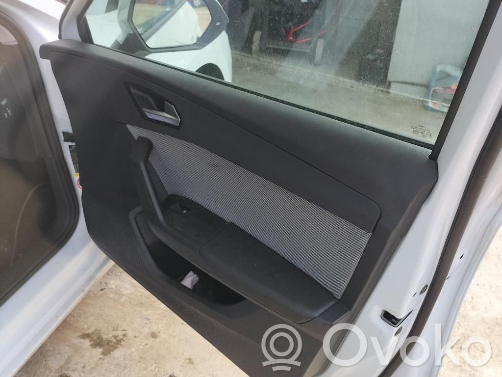 Seat Leon IV Priekšējo durvju apdare 
