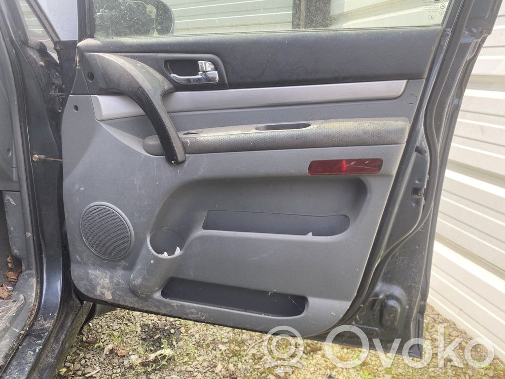 SsangYong Rodius Zamek drzwi przednich 