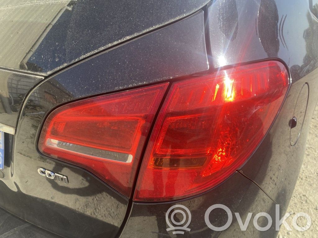 Opel Meriva B Takavalot 