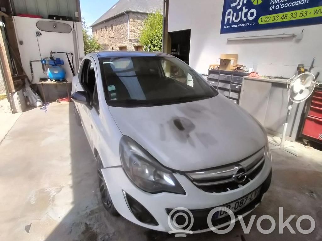 Opel Corsa D Generatorius 