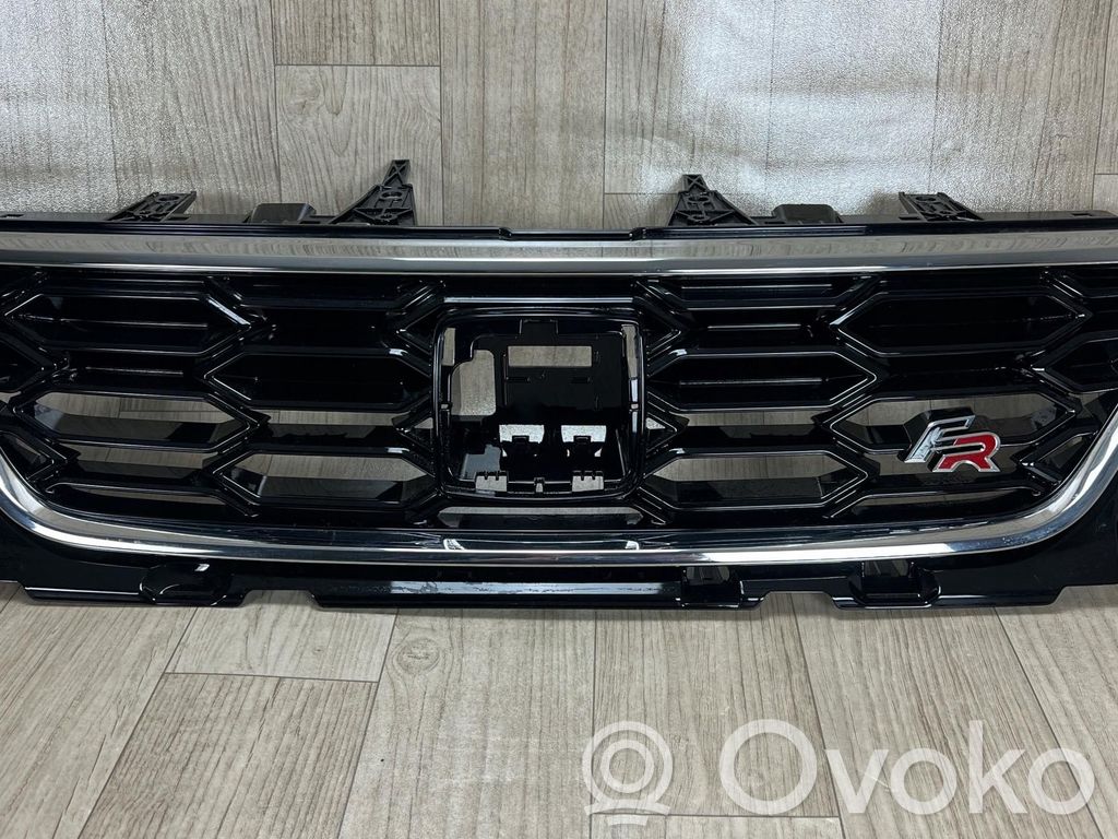 Seat Ateca Etupuskurin ylempi jäähdytinsäleikkö 
