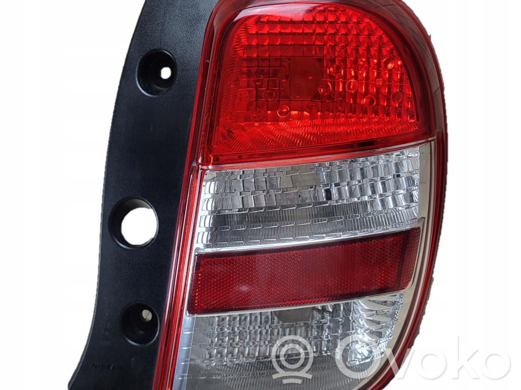 Nissan Micra Lampă spate în caroserie 