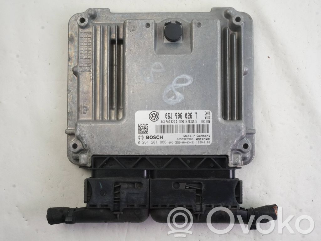 Engine control unit/module   06J906026T,0261201886