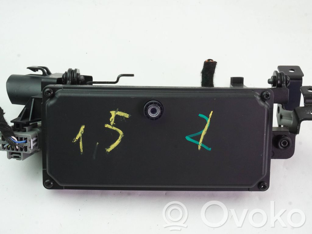 Windshield/windscreen camera   32243277