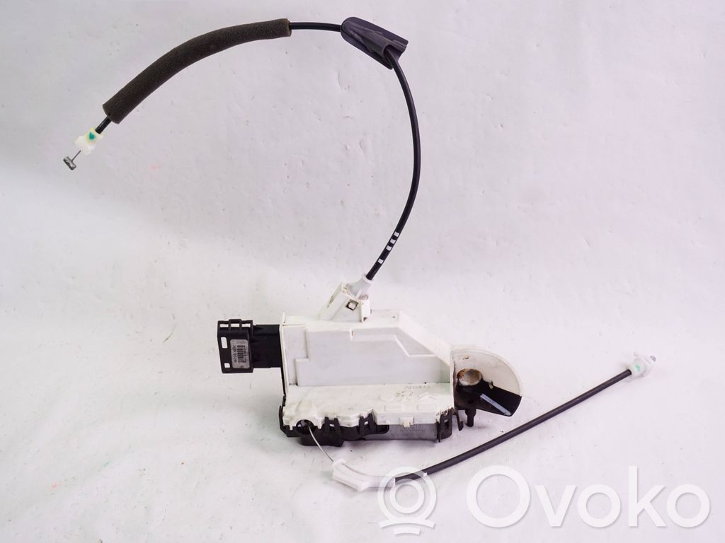 Citroen C3 Front door lock 