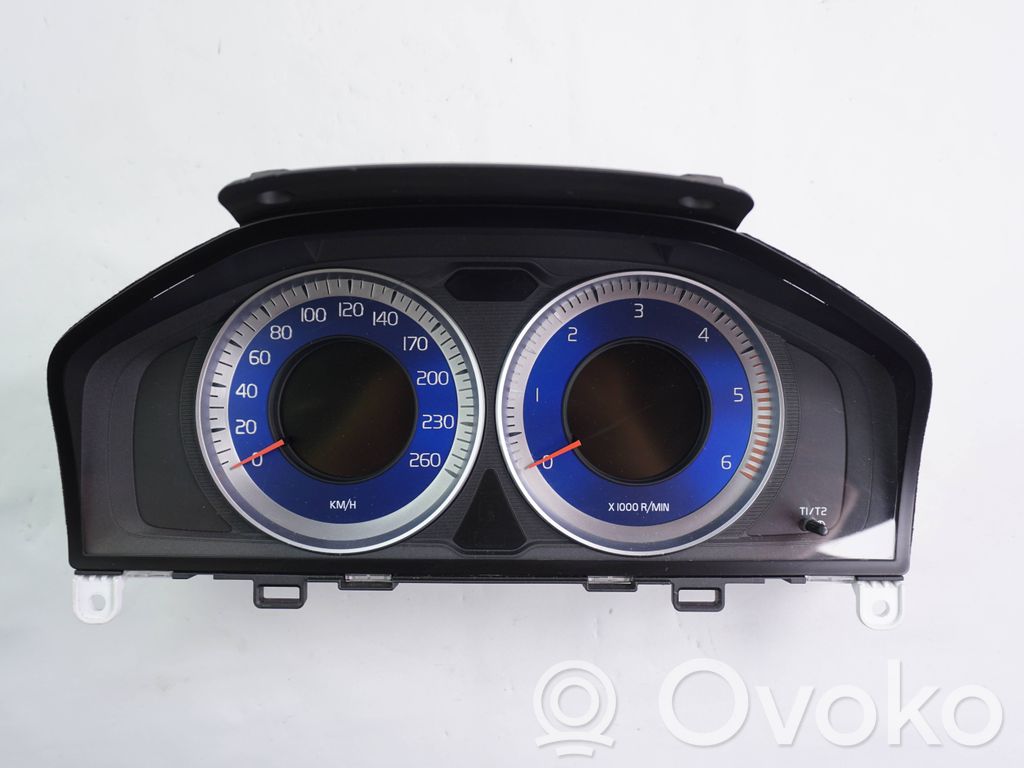 Volvo XC60 Speedometer (instrument cluster) 