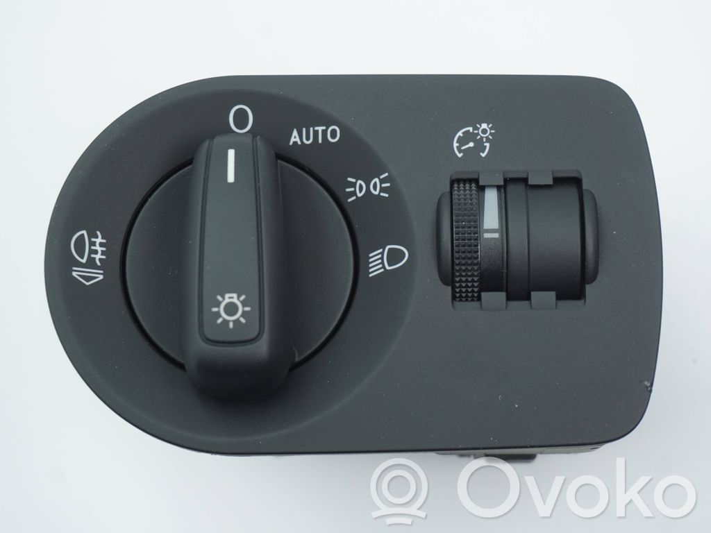 Audi A1 Light switch 