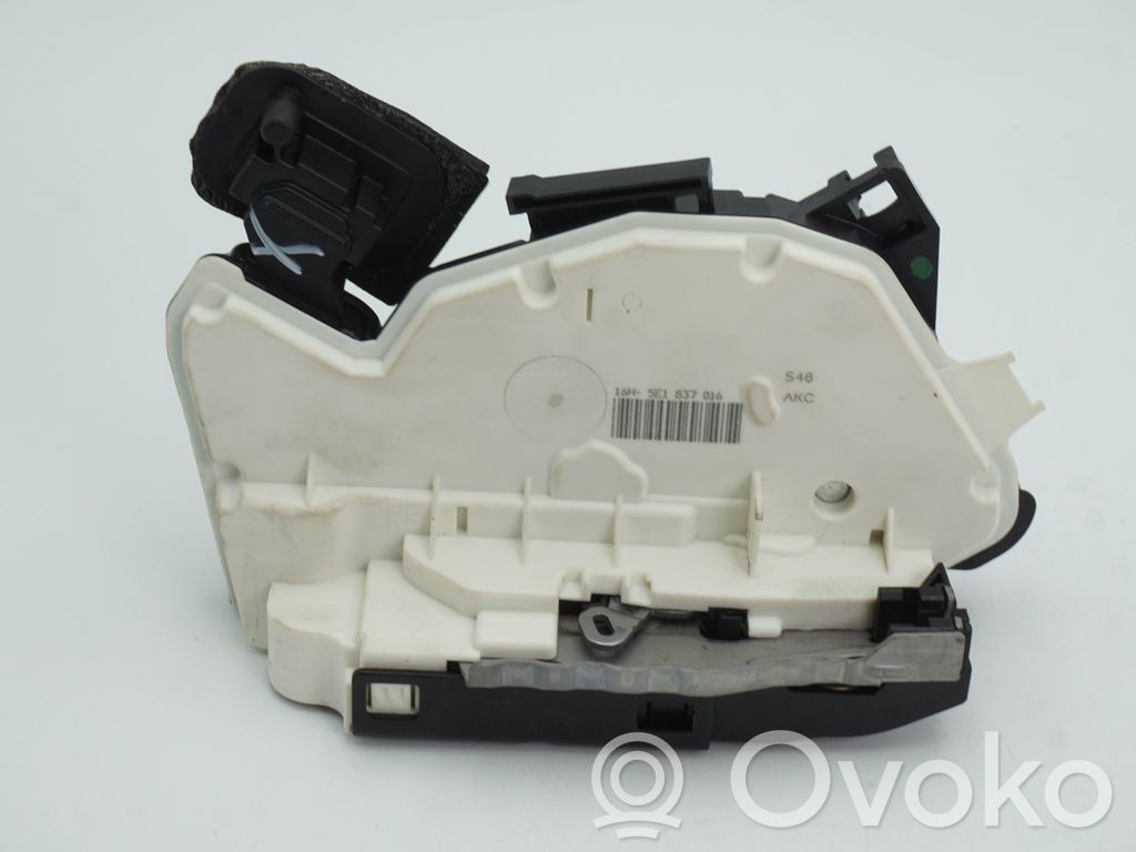 Skoda Octavia Mk3 (5E) Etuoven lukko 