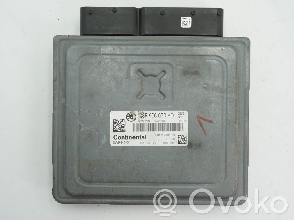 Skoda Fabia Mk2 (5J) Engine control unit/module 