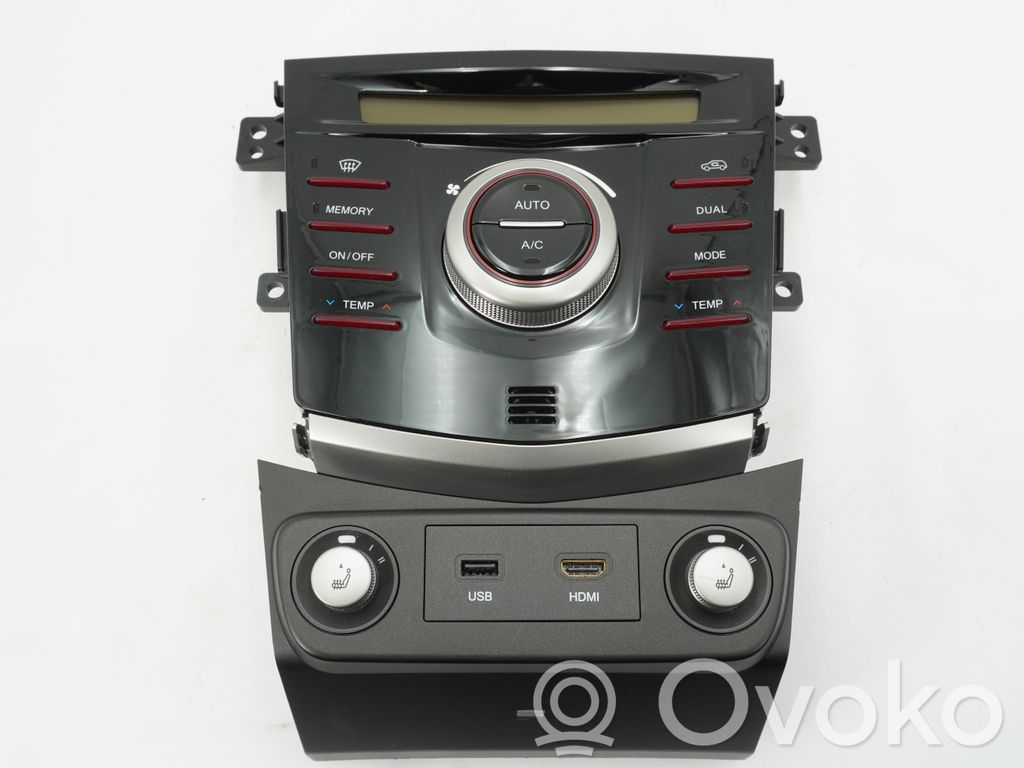 SsangYong Tivoli Climate control unit 