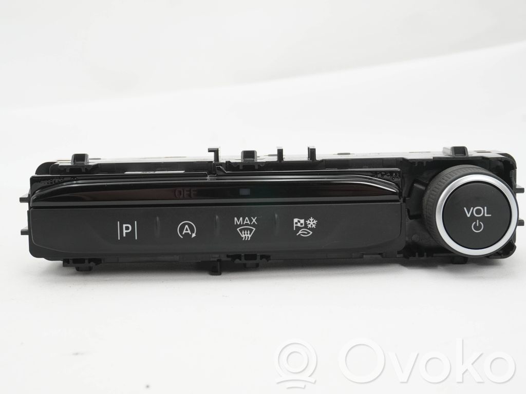 Ford Focus Unidad central de control multimedia 