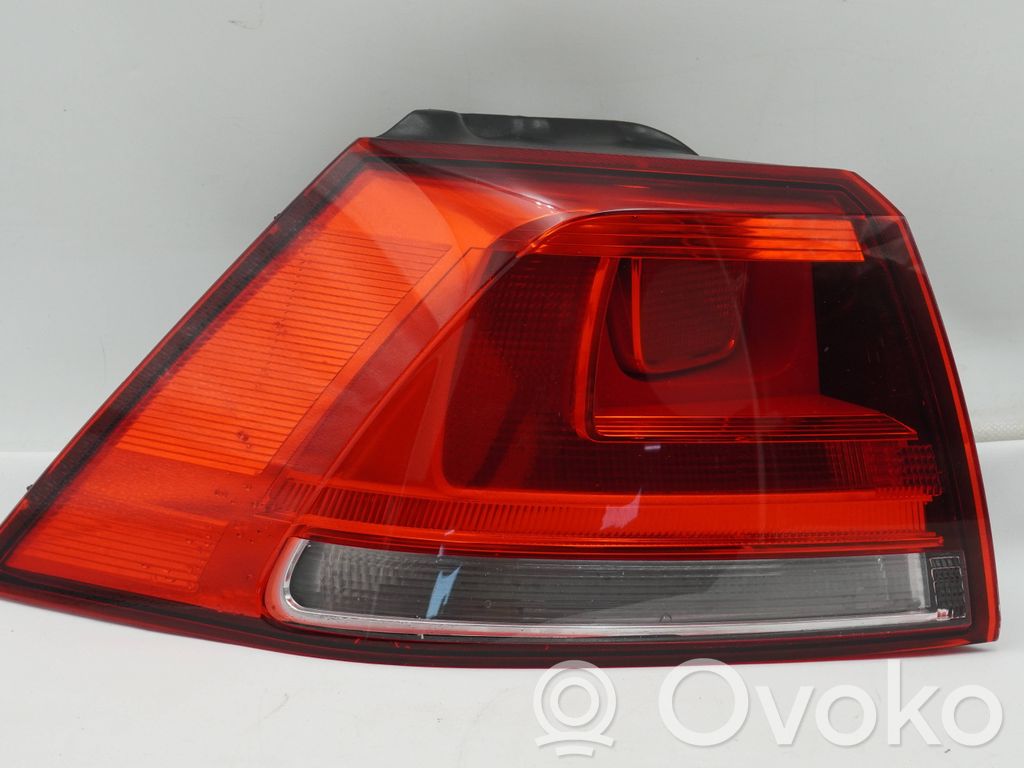 Volkswagen Golf VII Lampa tylna 