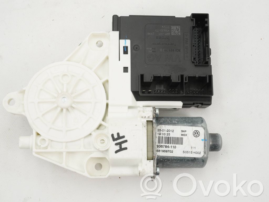 Volkswagen Jetta VI Silnik regulatora szyby drzwi przednich 