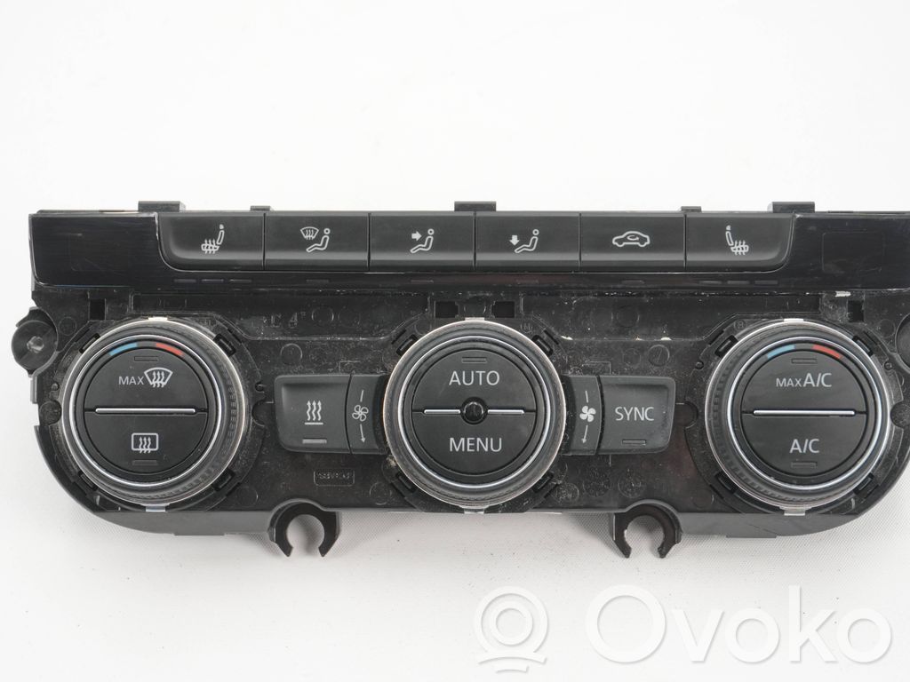 Volkswagen PASSAT B8 Panel klimatyzacji 