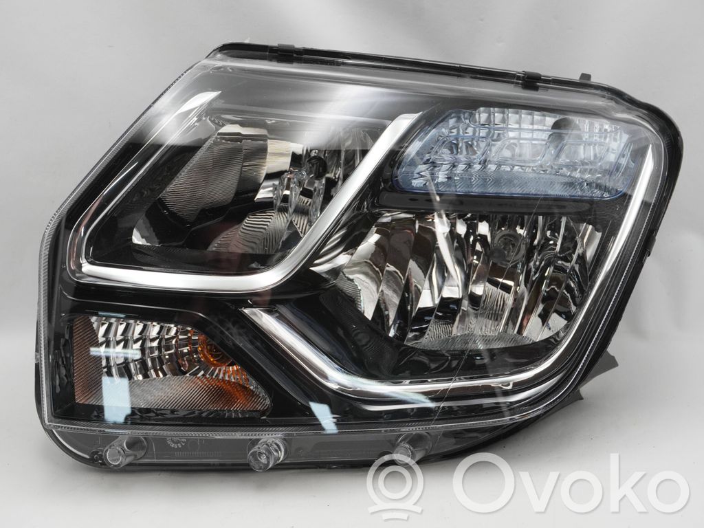 Dacia Duster Scheinwerfer 