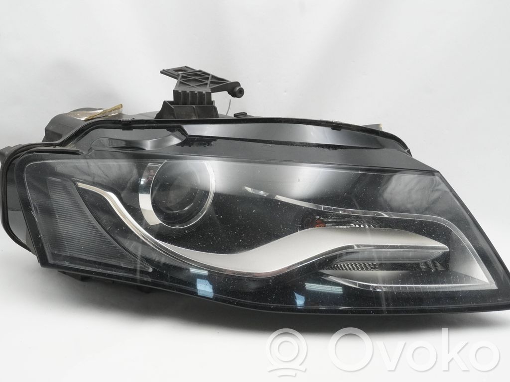 Audi A4 S4 B8 8K Lampa przednia 