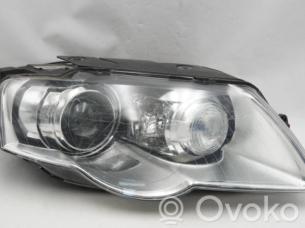 Volkswagen PASSAT B6 Lampa przednia 