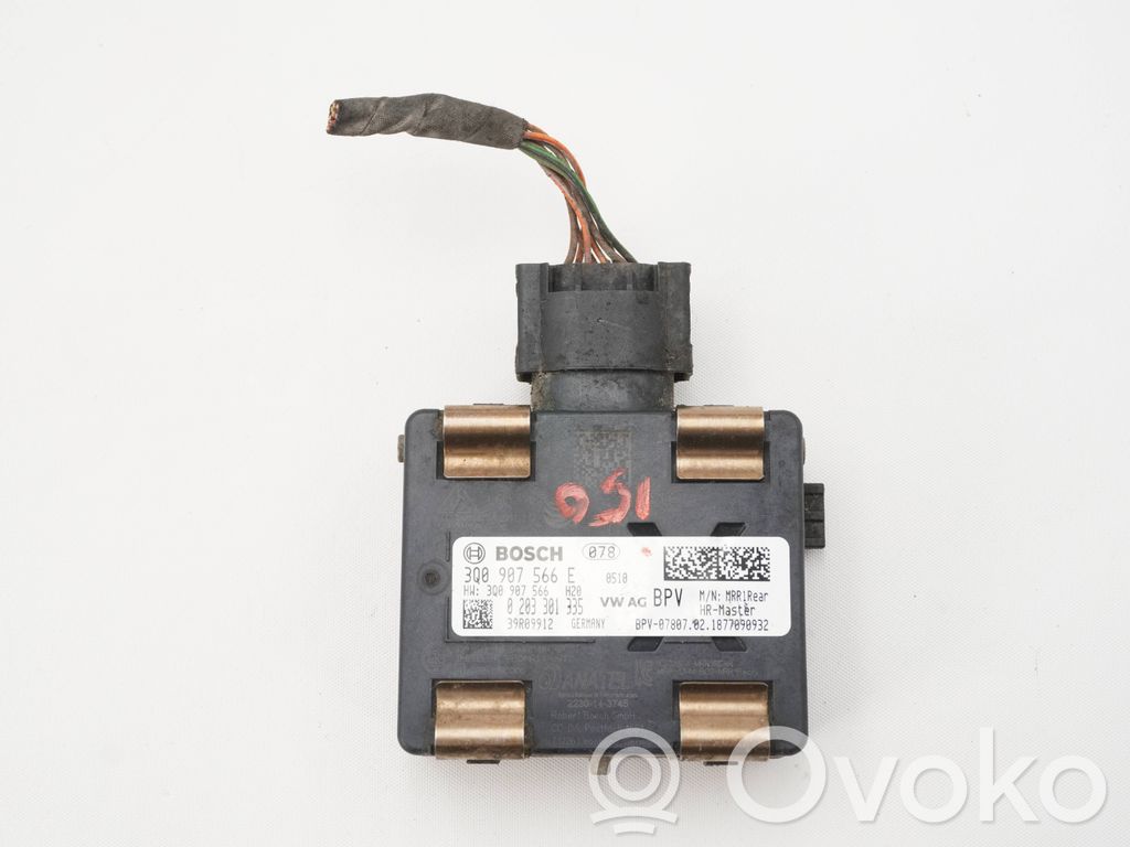 Volkswagen PASSAT B8 Sensor de radar Distronic 