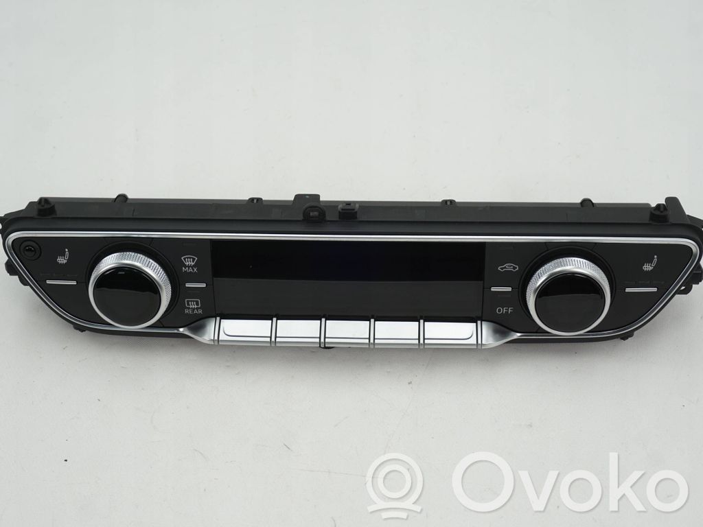 Audi A4 S4 B9 Climate control unit 