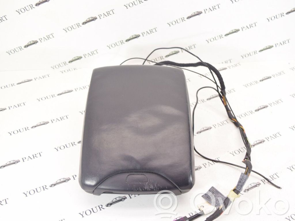 Armrest   6937564