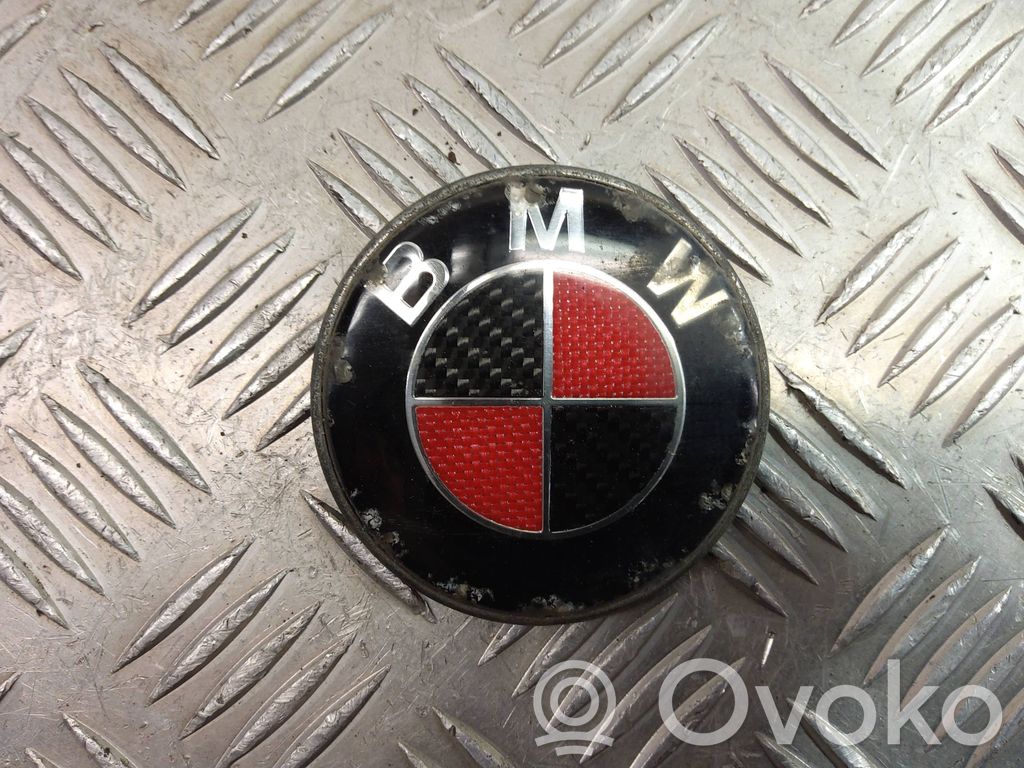 BMW 3 E46 Ražotāja emblēma 