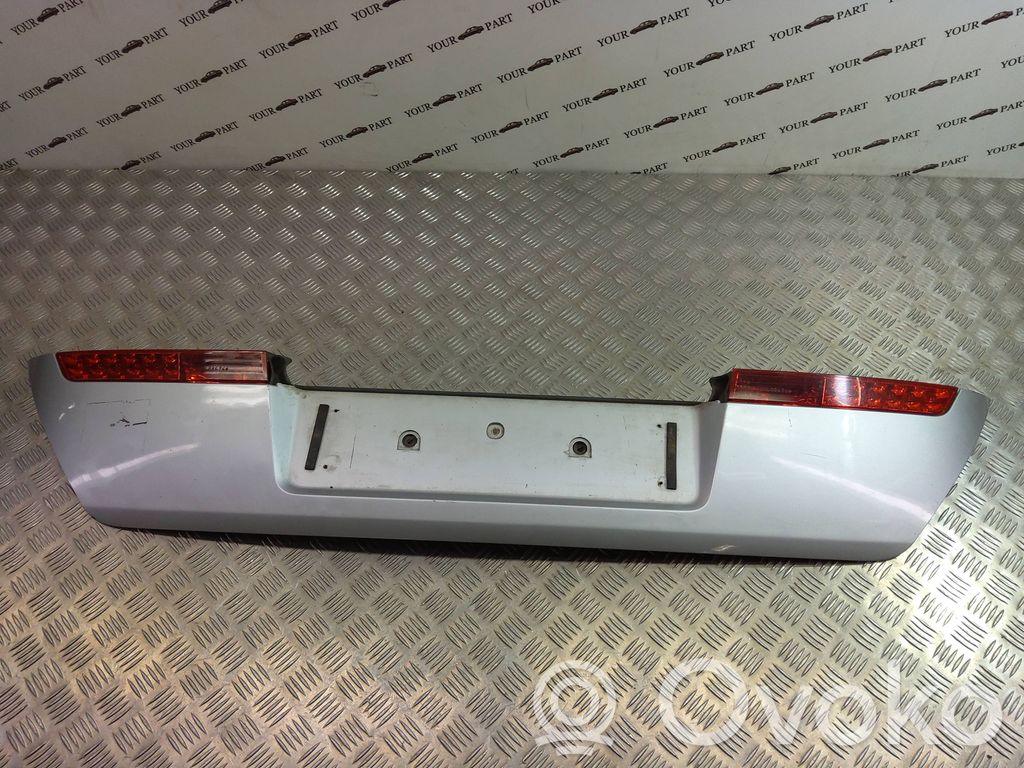 BMW 7 E65 E66 Tailgate trim 