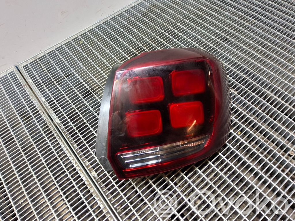 Dacia Sandero Luz trasera/de freno 