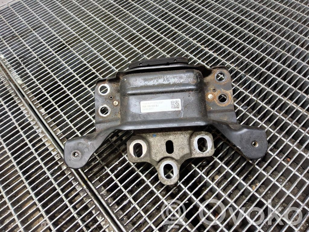Engine mount bracket   5Q0199555BJ,19092017