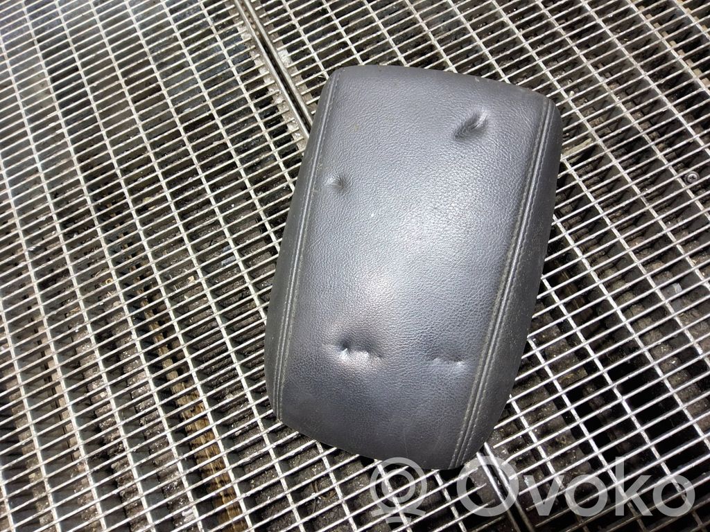 Ford Focus Armrest 