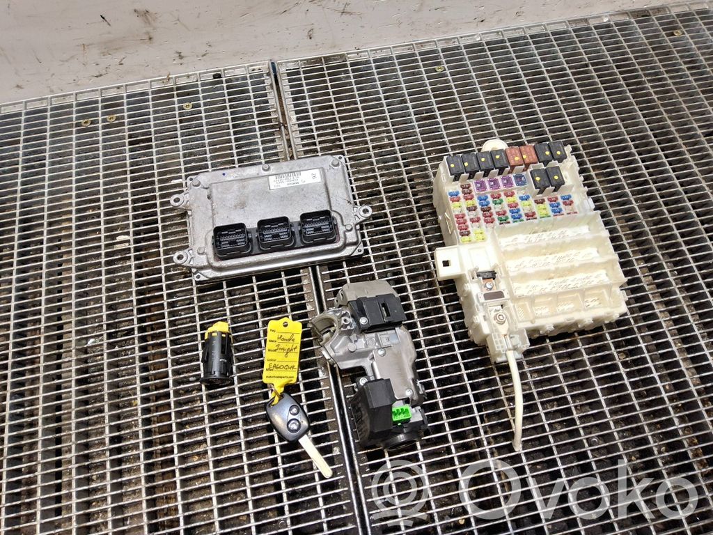 Honda Insight Kit cu ECU motor și set închidere uși 