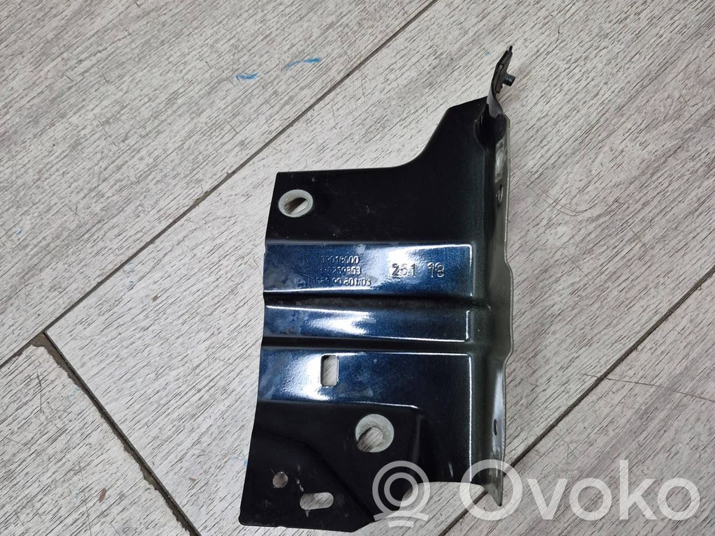 Opel Crossland X Bridă fixare aripă față 