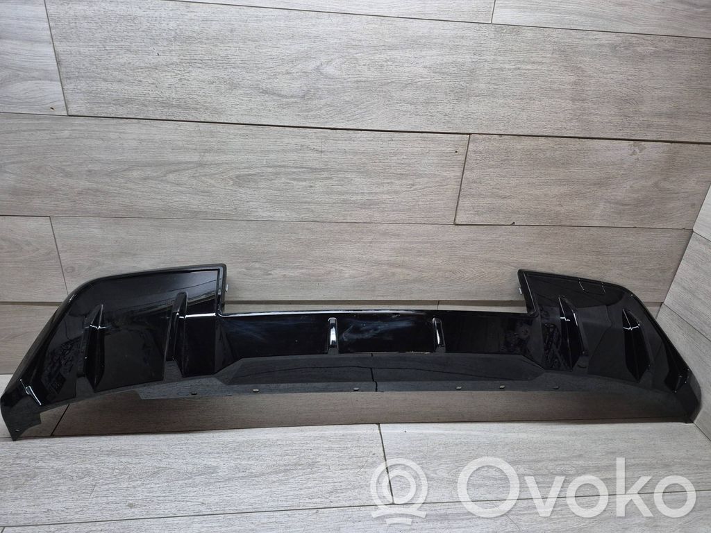 BMW 1 F70 Listwa dolna zderzaka tylnego 