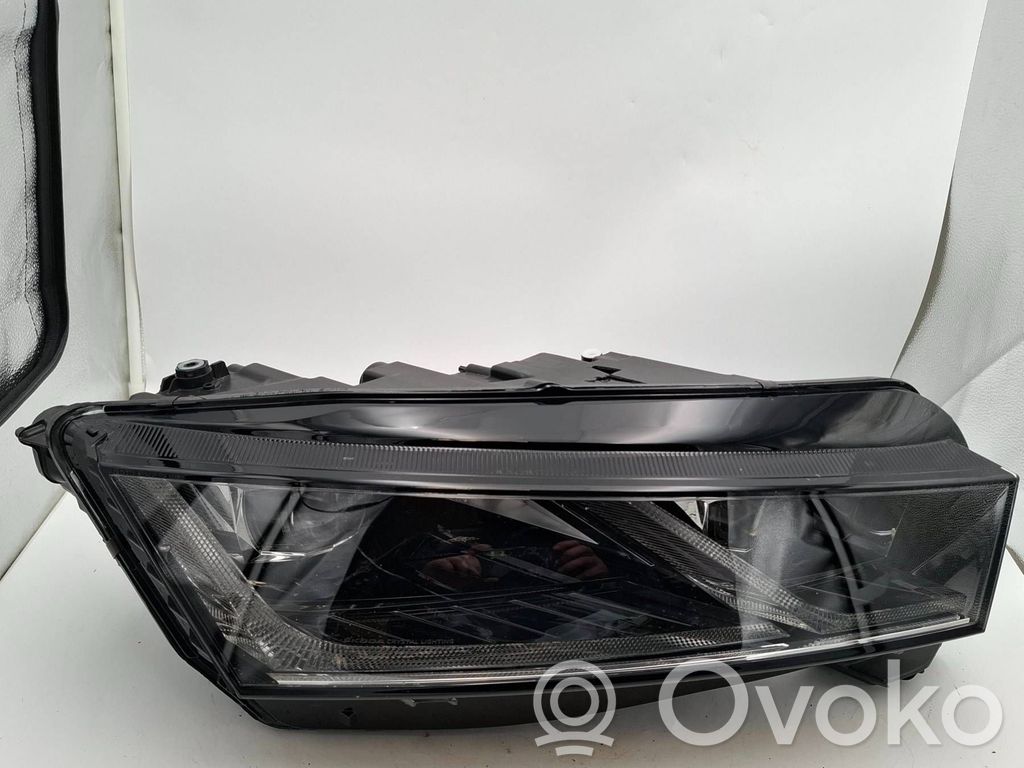 Skoda Octavia Mk4 Scheinwerfer 