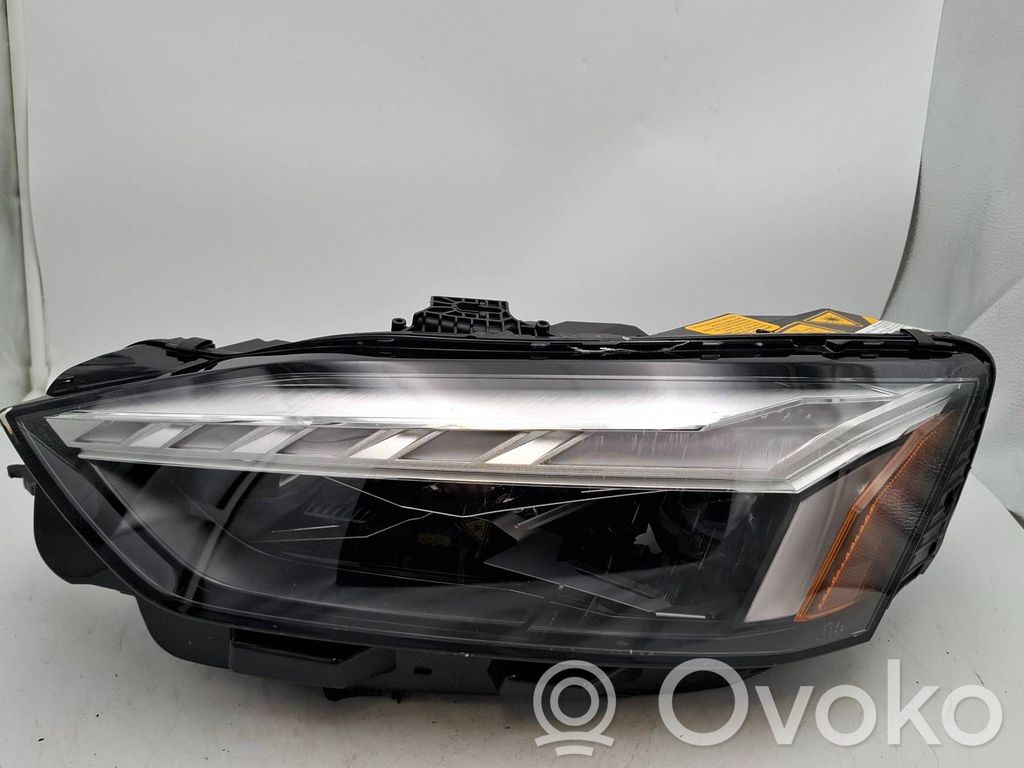 Audi A5 Headlight/headlamp 
