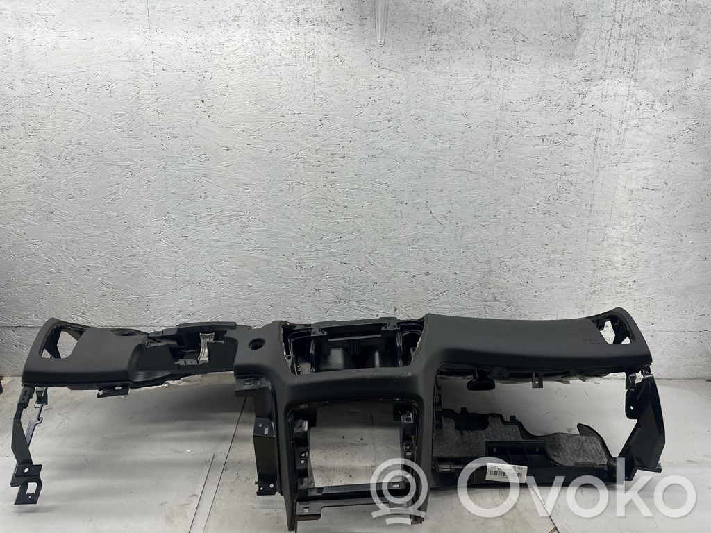 KIA Ceed Панель 