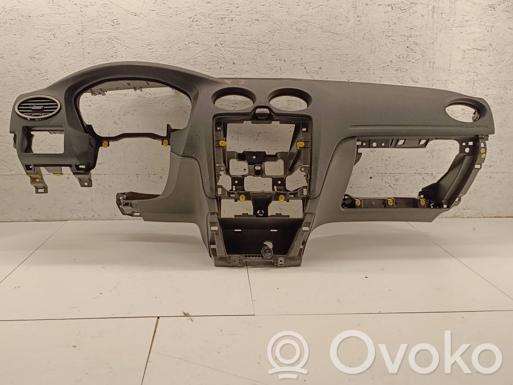 Ford Focus Kojelauta 