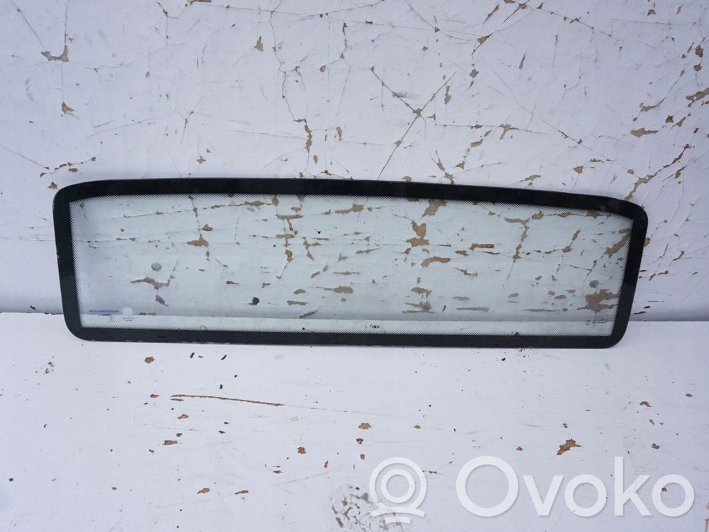 Volkswagen Transporter - Caravelle T5 Luna/vidrio del triángulo delantero 
