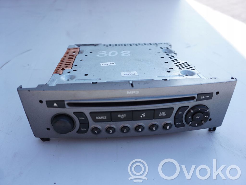 Radio / CD-Player / DVD-Player / Navigation   96650206XH01