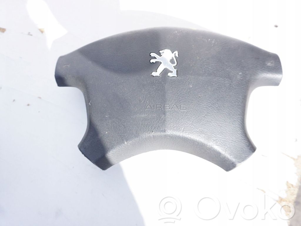 Peugeot 607 Steering wheel airbag 