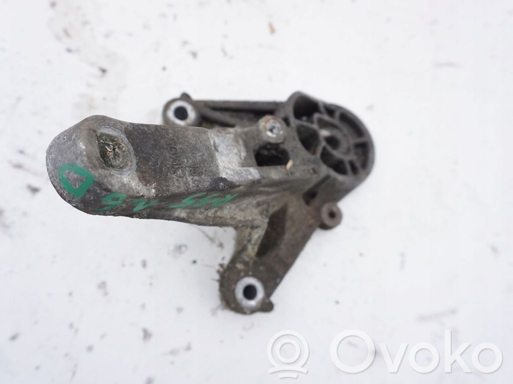 Mini One - Cooper Clubman R55 Engine mount bracket 