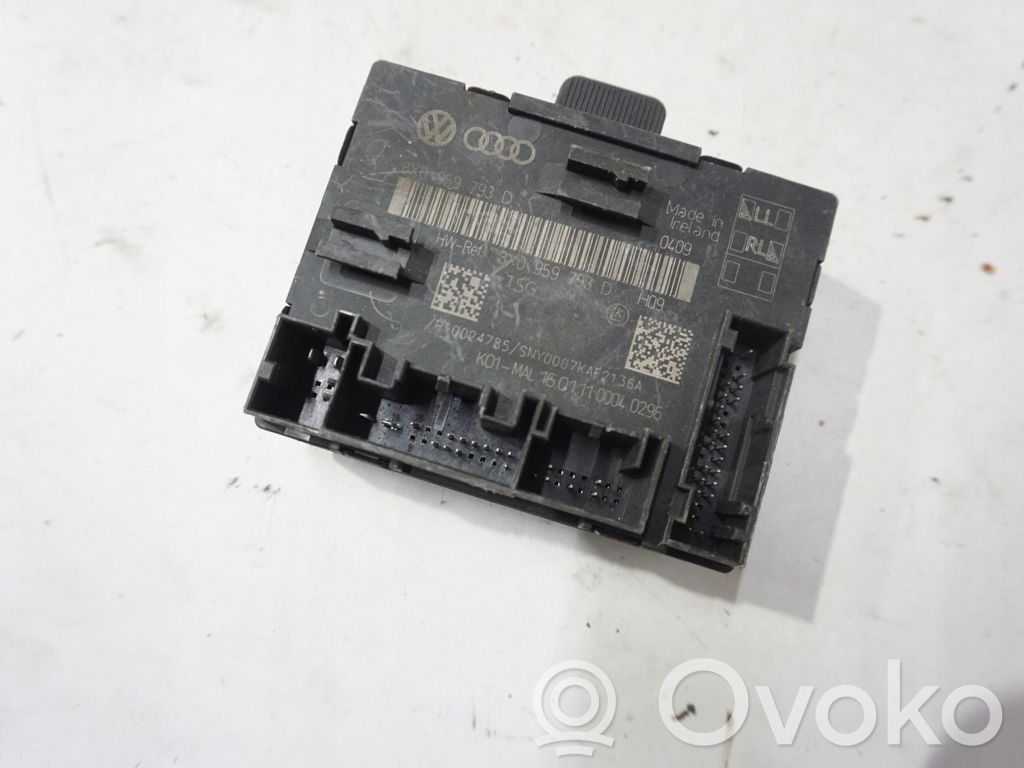 Audi A1 Door control unit/module 